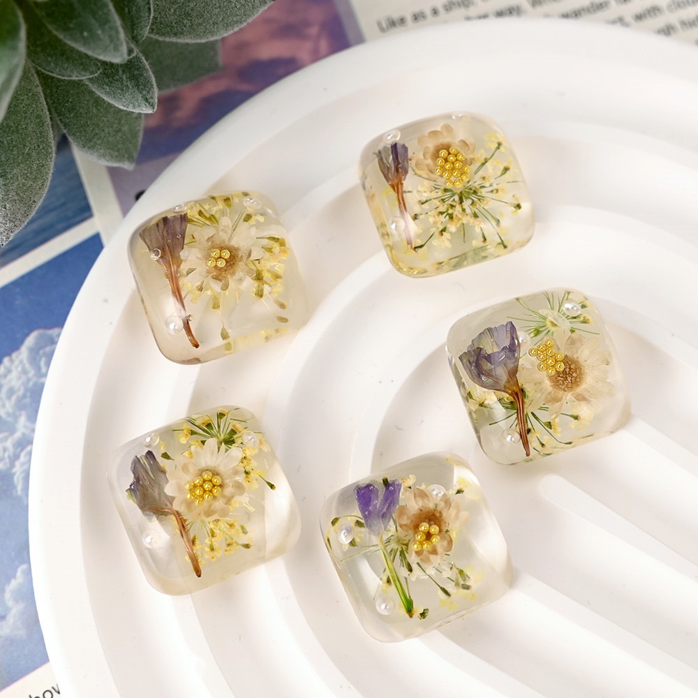 Dried Flower Bulk - Klare getrocknete Blumenkuppel-Harzknöpfe, Cabochon, 10 Stück,