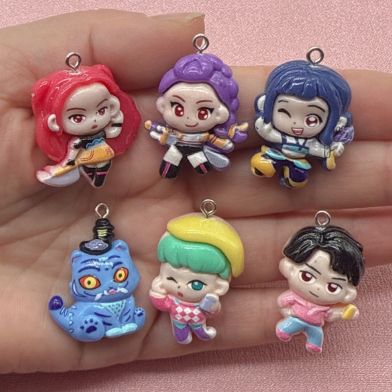 Resin Craft Projects - 10 Stück Cartoon-Anhänger aus Kunstharz, DIY-Schmuckherstellung,